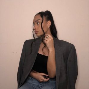 Meet your Posher, Fanny